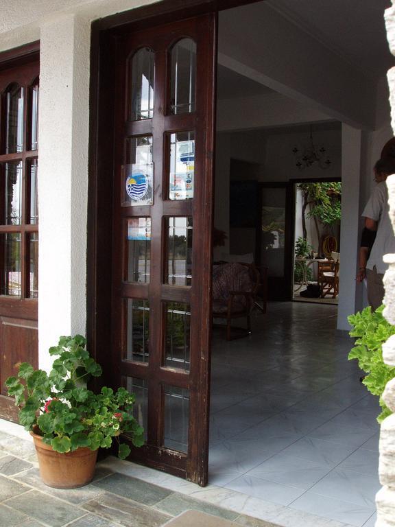 Hotel Hellinikon Ouranoupoli Esterno foto