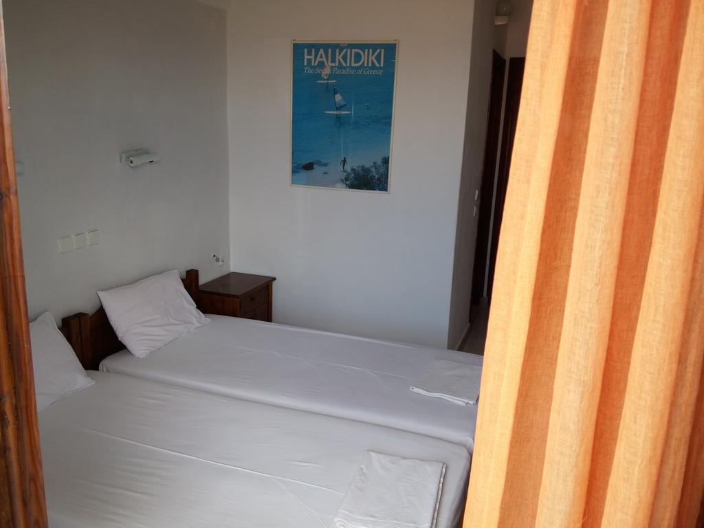 Hotel Hellinikon Ouranoupoli Esterno foto