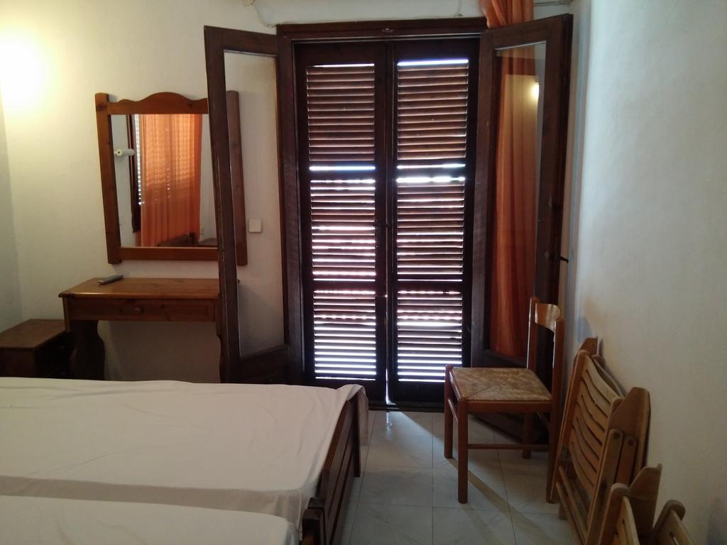 Hotel Hellinikon Ouranoupoli Esterno foto