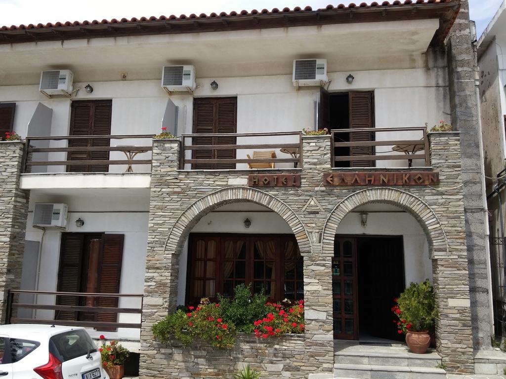 Hotel Hellinikon Ouranoupoli Esterno foto